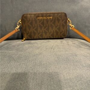 Michael Kors Crossbody Wallet on a Chain